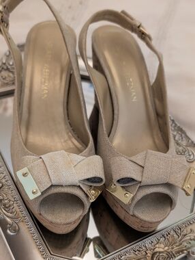 Stuart Weitzman Beige Linen Peep-Toe Slingback Wedge Heels